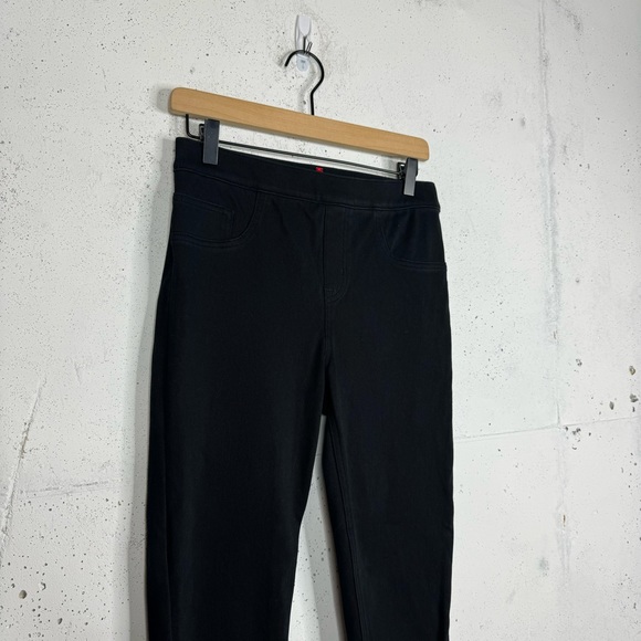 Spanx Pull On Trouser Black Pants Size M - Picture 2 of 8